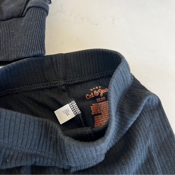 Little bipsy, old navy, Baby Boy Fall / Winter Bundle size 3-6 months - Picture 5 of 7